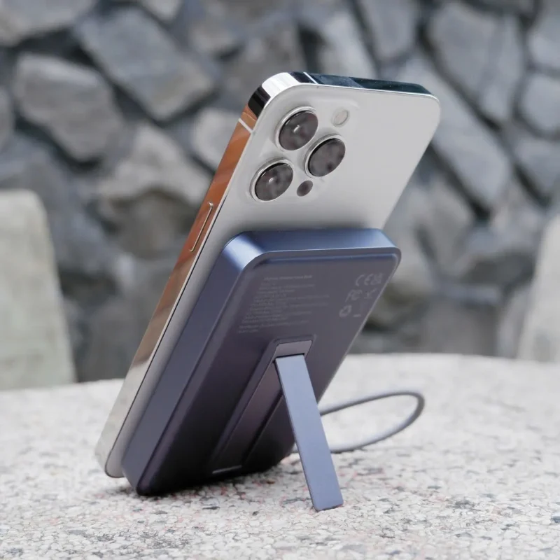 Pin Sac Du Phong Khong Day Duzzona P2 10000mAh 22.5W Tu Tinh 3in1 3