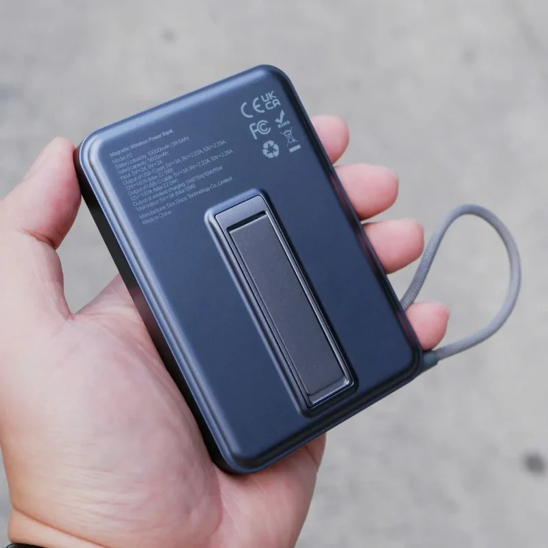 Pin Sac Du Phong Khong Day Duzzona P2 10000mAh 22.5W Tu Tinh 3in1 4