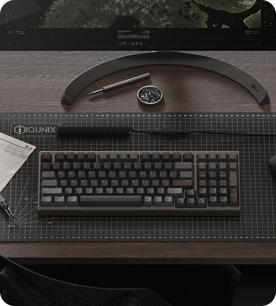 ban phim co custom iqunix fox75 aluminum pc8 1