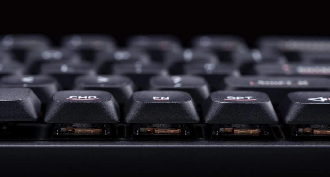mo ta san pham ban phim co iqunix magi65 low profile aluminum pc 16