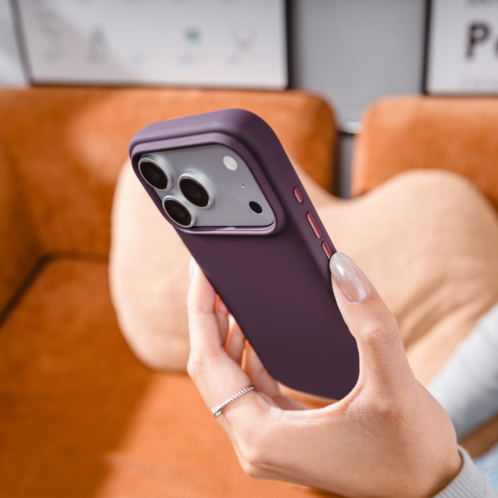 op lung switcheasy touch m silicone for iphone 18 pro content 4